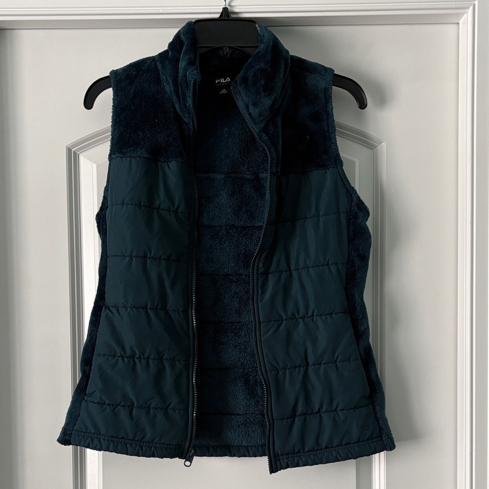 FILA Women's Dark Blue Puffer Vest